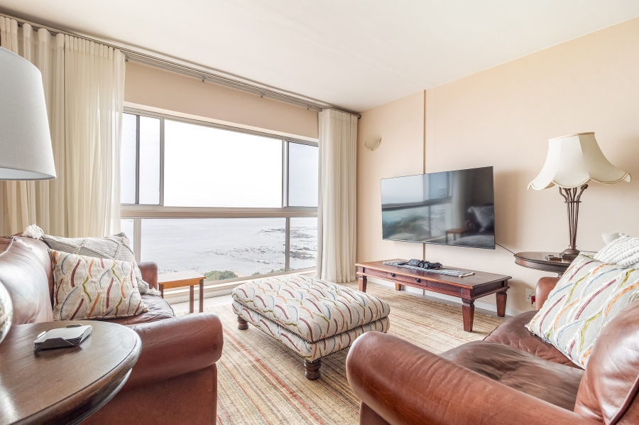 2 Bedroom Property for Sale in Sea Point Western Cape